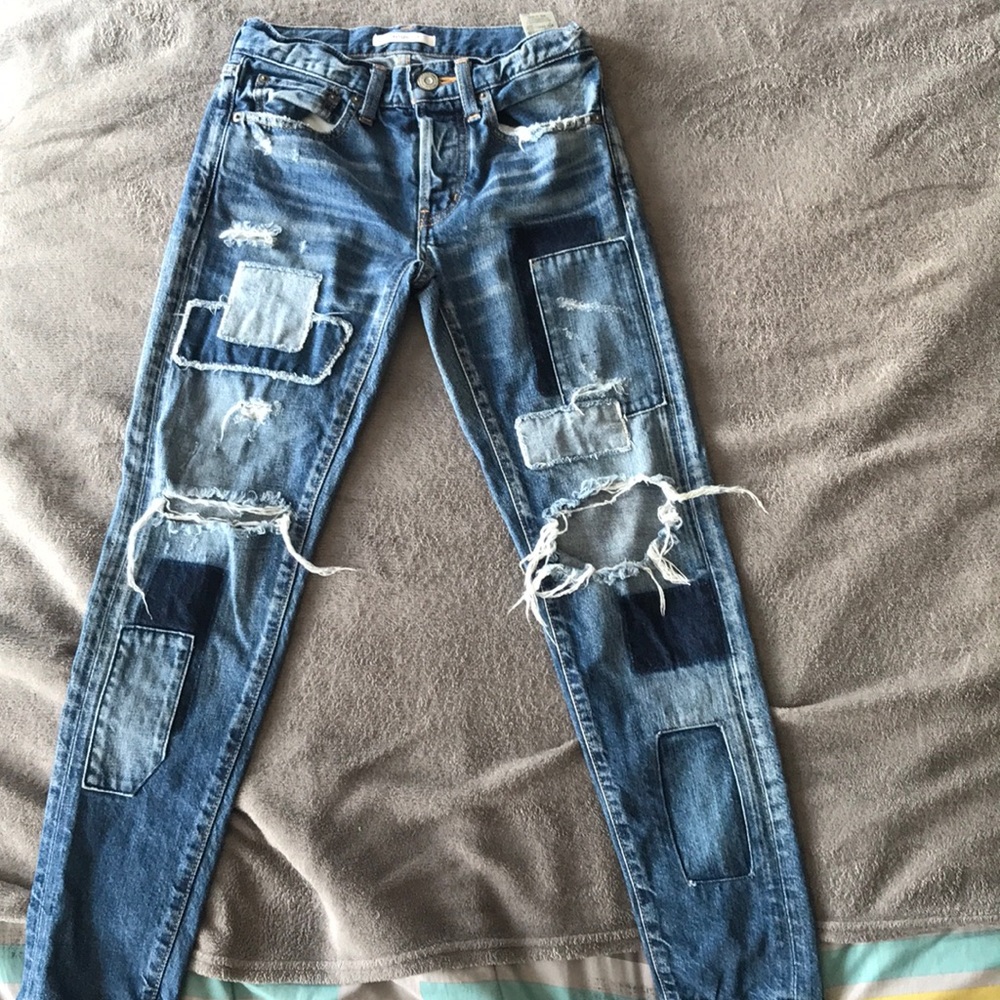 BRAND NEW Moussy Jeans